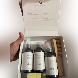 UGG Sheepskin and Suede care Kit